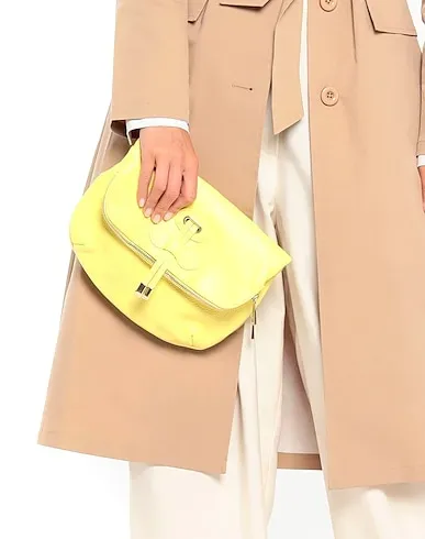 https://images.styletyx.com/images/yellow-leather-cross-body-bags-trussardi-1686237_3.webp