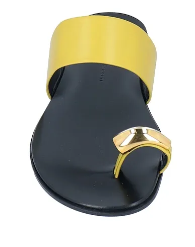 https://images.styletyx.com/images/yellow-leather-flip-flops-giuseppe-zanotti-1048439517_4.webp