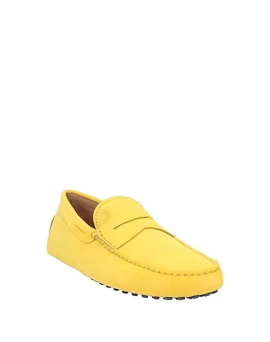 https://images.styletyx.com/images/yellow-leather-loafers-tod-s-1962197999_2.webp