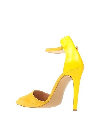 https://images.styletyx.com/images/yellow-leather-pump-noa-a-13174057_3.webp
