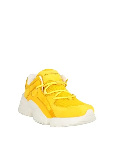 https://images.styletyx.com/images/yellow-leather-sneakers-ferragamo-1225139735_2.webp