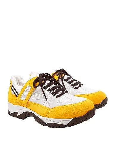 https://images.styletyx.com/images/yellow-leather-sneakers-maison-margiela-1566984_5.webp
