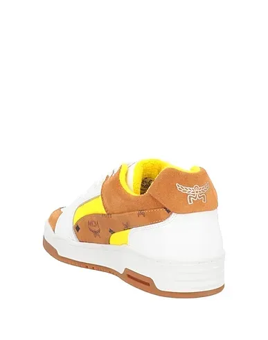 https://images.styletyx.com/images/yellow-leather-sneakers-puma-1225143550_3.webp