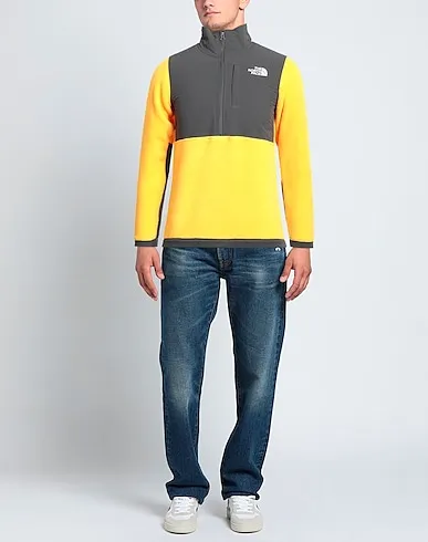 https://images.styletyx.com/images/yellow-pile-sweatshirt-the-north-face-873387958_2.webp