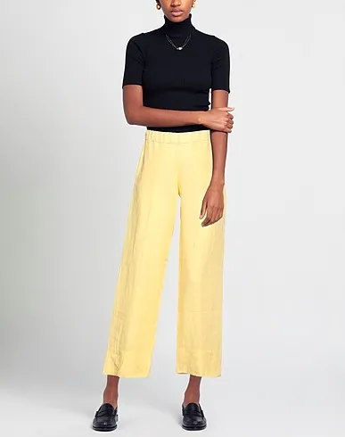 https://images.styletyx.com/images/yellow-plain-weave-casual-pants-whyci-221680822_2.webp