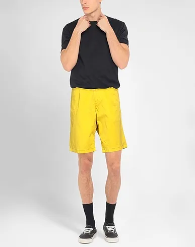https://images.styletyx.com/images/yellow-plain-weave-shorts-bermuda-paura-13005075_2.webp