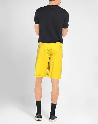 https://images.styletyx.com/images/yellow-plain-weave-shorts-bermuda-paura-13005075_3.webp