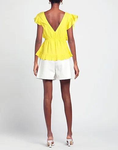 https://images.styletyx.com/images/yellow-plain-weave-top-hale-bob-220375948_3.webp