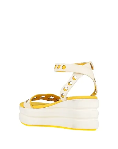 https://images.styletyx.com/images/yellow-sandals-fabi-13304228_3.webp