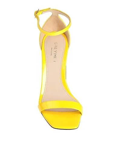 https://images.styletyx.com/images/yellow-sandals-grey-mer-13189988_4.webp