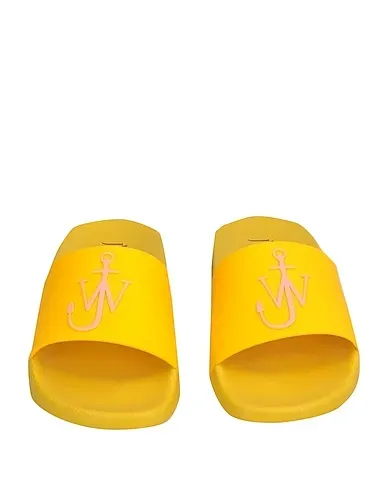 https://images.styletyx.com/images/yellow-sandals-lanvin-13024100_3.webp