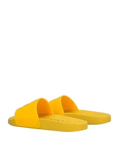 https://images.styletyx.com/images/yellow-sandals-lanvin-13024100_4.webp