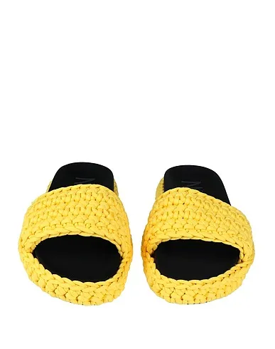 https://images.styletyx.com/images/yellow-sandals-n21-3144122_4.webp