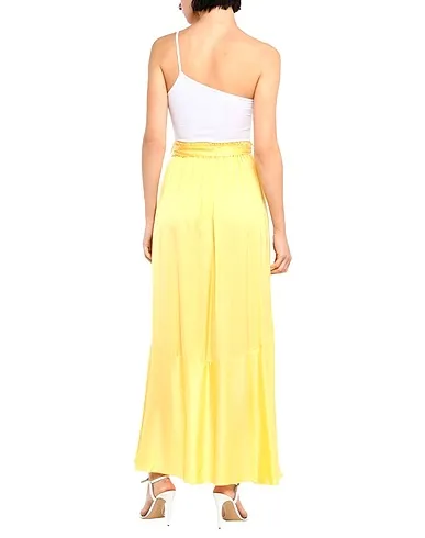 https://images.styletyx.com/images/yellow-satin-midi-skirt-berna-508334_3.webp