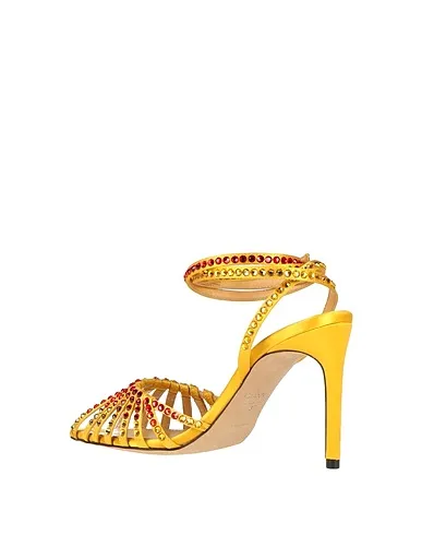 https://images.styletyx.com/images/yellow-satin-pump-giannico-724121552_3.webp