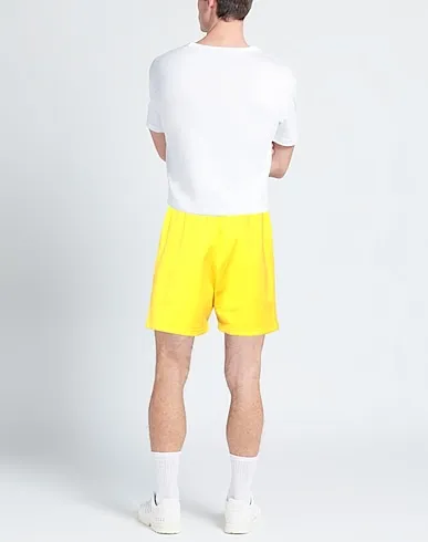 https://images.styletyx.com/images/yellow-sweatshirt-shorts-bermuda-balenciaga-13200484_3.webp