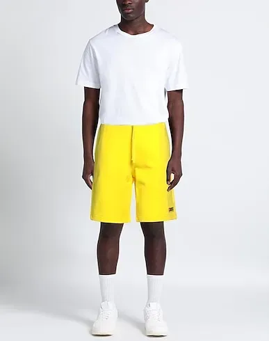 https://images.styletyx.com/images/yellow-sweatshirt-shorts-bermuda-diesel-179765445_2.webp