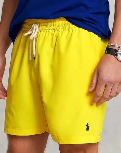 https://images.styletyx.com/images/yellow-swim-shorts-5-5-inch-traveler-swim-trunk-ralph-lauren-1939991227_5.webp