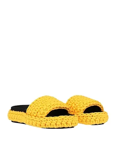 https://images.styletyx.com/images/yellow-techno-fabric-sandals-n21-3081804_2.webp