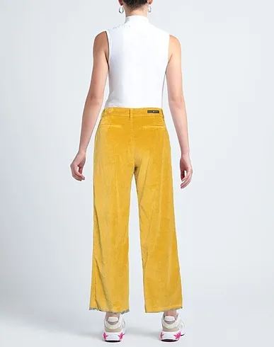 https://images.styletyx.com/images/yellow-velvet-casual-pants-cigala-s-1224180117_3.webp